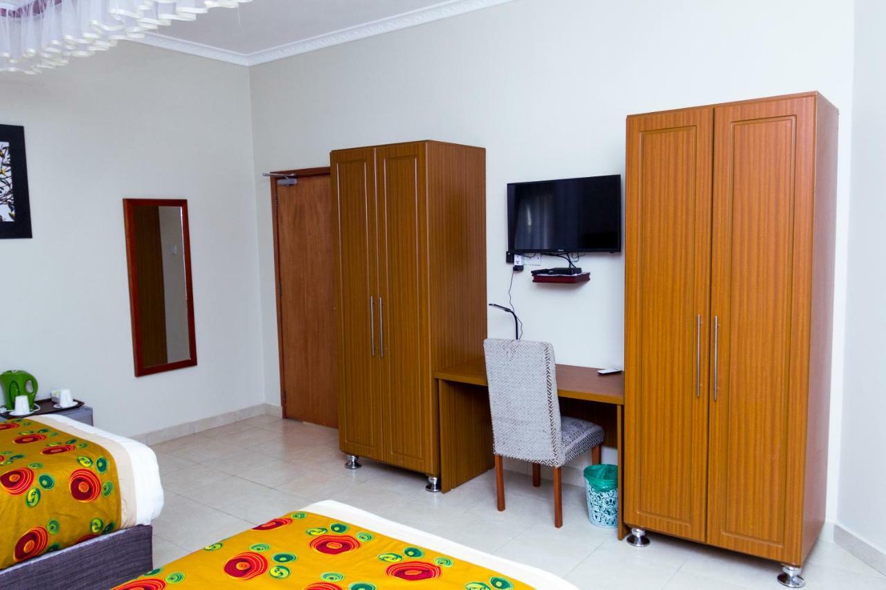 קמפאלה Akasu Bed And Breakfast מראה חיצוני תמונה